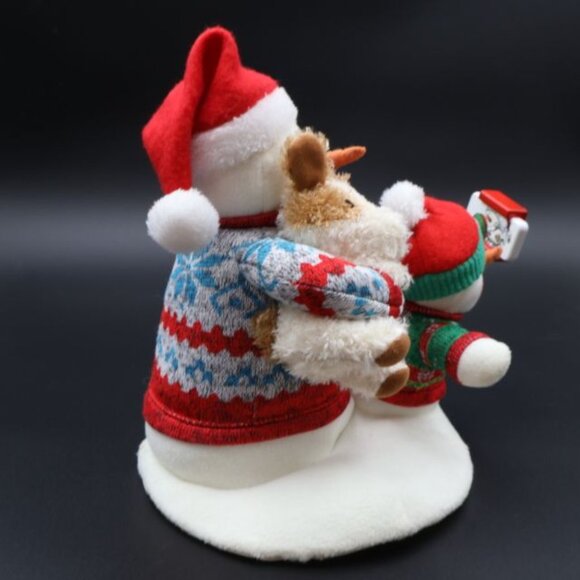 Hallmark Christmas Snowman Animated Musical Cozy Selfie 2020 Dog - Picture 7 of 9